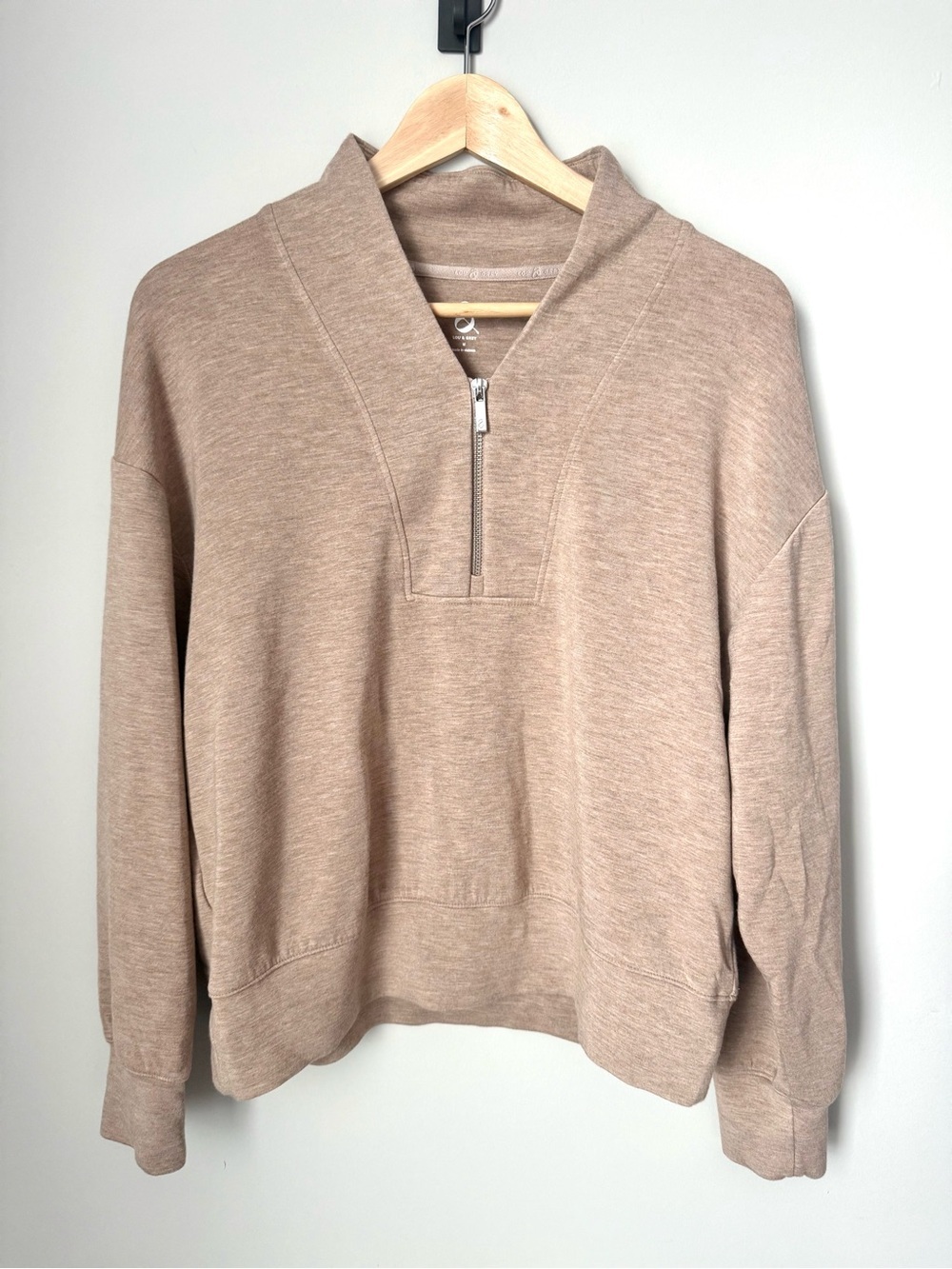 Lou & Grey Quarter-Zip Pullover Mock Neck Sweatshirt in Heathered Taupe Brown